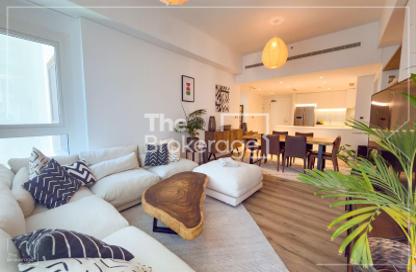Apartment - 2 Bedrooms - 3 Bathrooms for sale in Marina Residences 6 - Marina Residences - Palm Jumeirah - Dubai