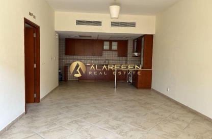 Apartment - 1 - 2 for rent in Norton Court 3 - Norton Court - Motor City - Dubai