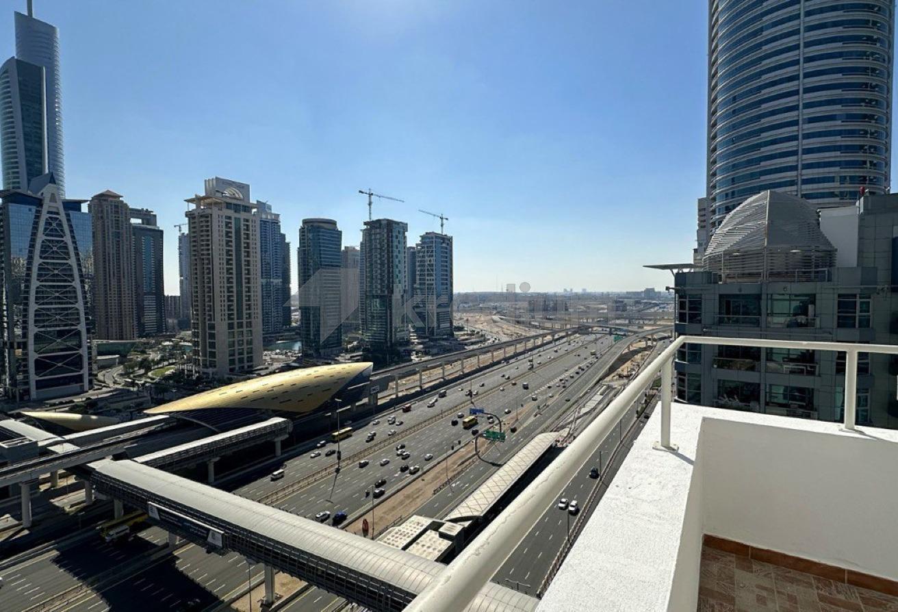 Spacious Layout | Huge Balcony | Close to Metro photo 15