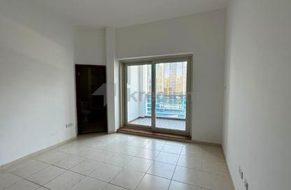 Apartment - 2 Bedrooms - 3 Bathrooms for rent in Cascades Tower - Dubai Marina - Dubai
