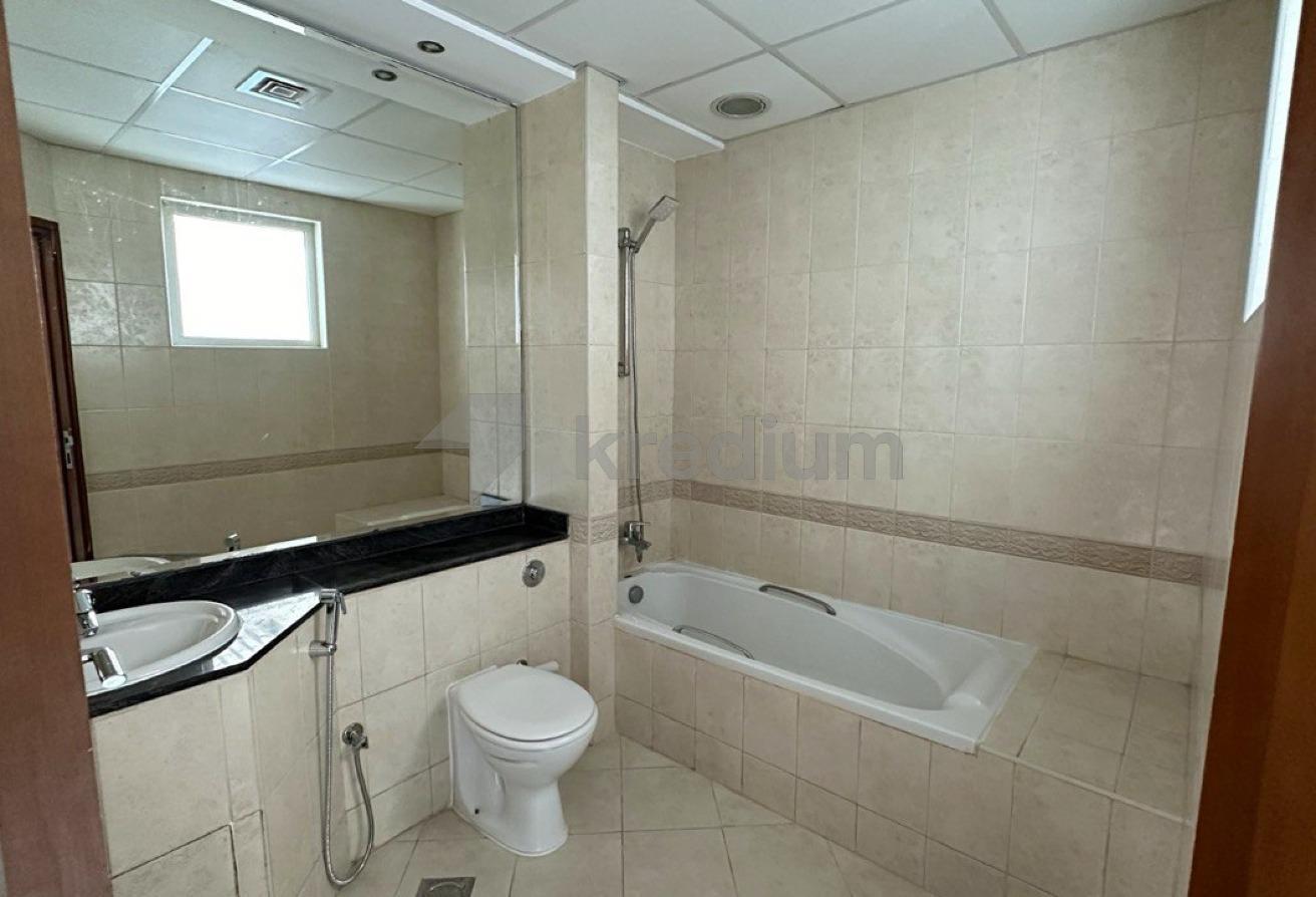 Spacious Layout | Huge Balcony | Close to Metro photo 9