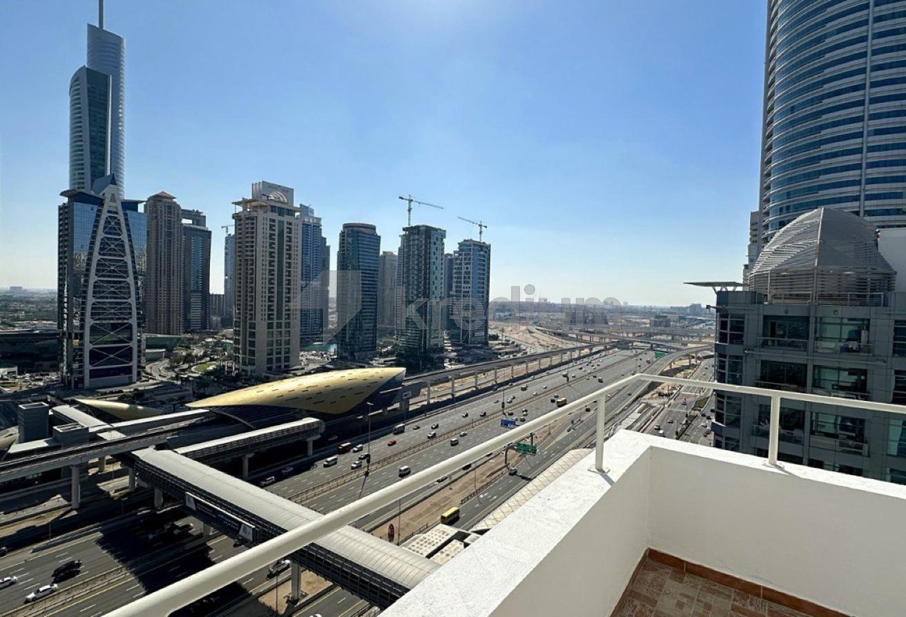 Spacious Layout | Huge Balcony | Close to Metro photo 14