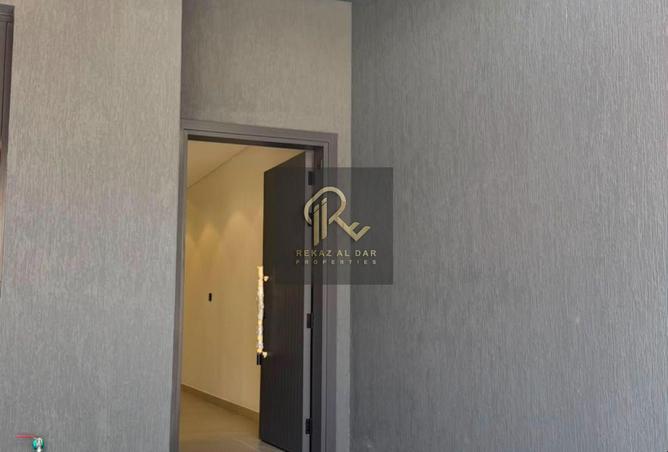 144633046 - Property Image 2