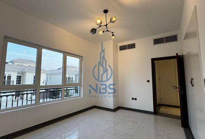 75030479 - Property Image 2