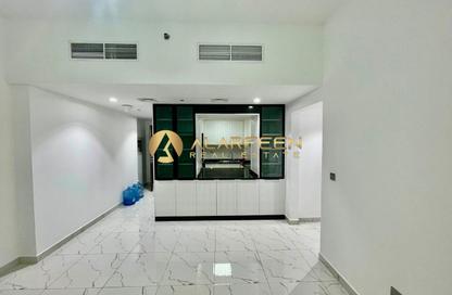 Apartment - 3 - 3 for rent in Time 1 - Dubai Land Residence Complex - Dubai