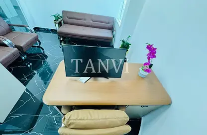Office Space - 1 Bedroom - 1 Bathroom for rent in Fatima Mohammad Ahmad Bin Suleiman Building - Al Raffa - Bur Dubai - Dubai