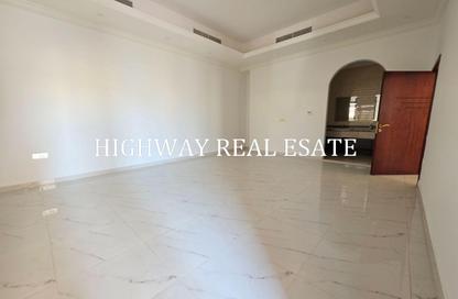 Villa - 5 - 7+ for rent in Hoshi - Al Badie - Sharjah