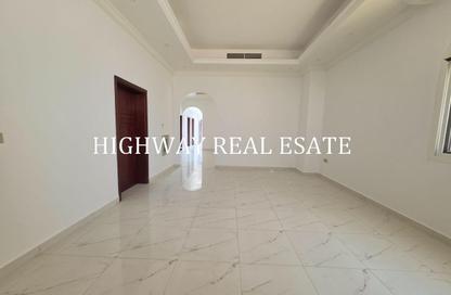 Villa - 5 - 7+ for rent in Hoshi - Al Badie - Sharjah