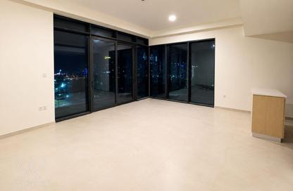Apartment - 3 Bedrooms - 4 Bathrooms for sale in Golf Heights - The Views - Dubai Apartment - 3 Bedrooms - 4 Bathrooms for sale in Golf Heights - The Views - Dubai