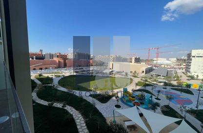 Apartment - 2 Bedrooms - 3 Bathrooms for sale in Oasis 2 - Oasis Residences - Masdar City - Abu Dhabi