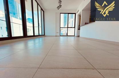Apartment - 2 Bedrooms - 4 Bathrooms for rent in Karimian 3 - Jumeirah Garden City - Al Satwa - Dubai