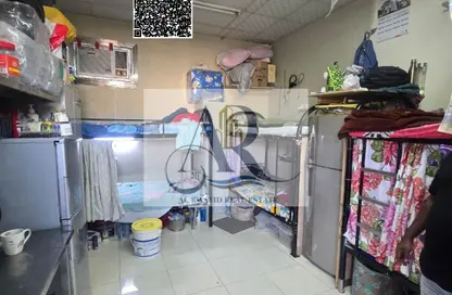 سكن عمال - استوديو - 8 حمامات للايجار في مبني علي موسى - الصجعة الصناعية - الصجعة - الشارقة