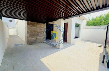Villa - 5 Bedrooms - 7 Bathrooms for sale in Al Mowaihat 2 - Al Mowaihat - Ajman