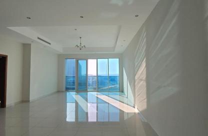Apartment - 3 Bedrooms - 3 Bathrooms for rent in Al Khan Corniche - Al Khan - Sharjah