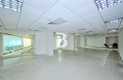 مكتب - استوديو للايجار في فندق فيرمونت - شارع الشيخ زايد - دبي