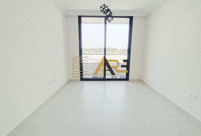 67827702 - Property Main Image