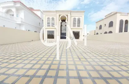 فيلا - 5 غرف نوم - 7 حمامات للايجار في مدينة الرياض - أبوظبي