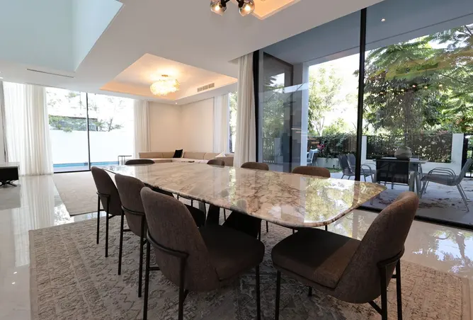 155100944 - Property Image 2