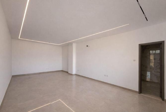 96528051 - Property Image 3