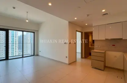 Apartment - 1 Bedroom - 2 Bathrooms for rent in Burj Royale - Downtown Dubai - Dubai