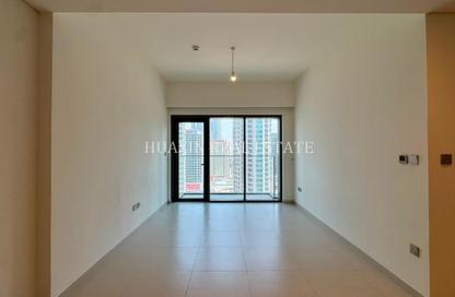 Apartment - 1 - 2 for rent in Burj Royale - Downtown Dubai - Dubai