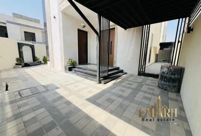 160114099 - Property Image 3