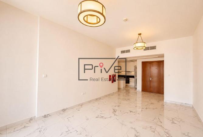125650888 - Property Image 3