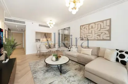 Apartment - 1 Bedroom - 2 Bathrooms for sale in Boulevard Point - Downtown Dubai - Dubai