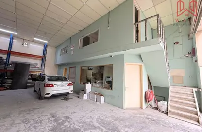 Warehouse - Studio - 1 Bathroom for rent in Al Qusais Industrial Area 1 - Al Qusais Industrial Area - Al Qusais - Dubai