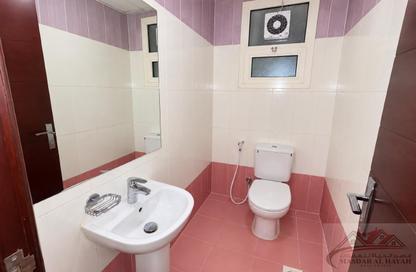 Apartment - 2 - 2 for rent in Muweileh Community - Muwaileh Commercial - Sharjah Apartment - 2 - 2 for rent in Muweileh Community - Muwaileh Commercial - Sharjah