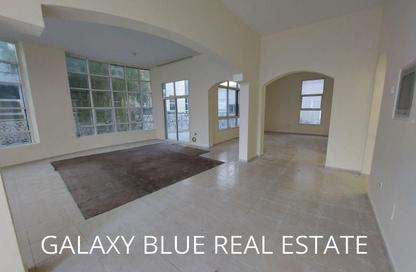 Villa - 4 - 5 for rent in Mohamed Bin Zayed Centre - Mohamed Bin Zayed City - Abu Dhabi