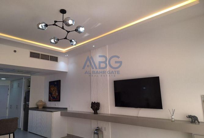 128810222 - Property Image 2