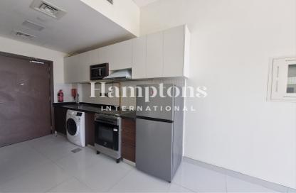 Apartment - Studio - 1 for rent in Wavez Residence - Liwan - Dubai