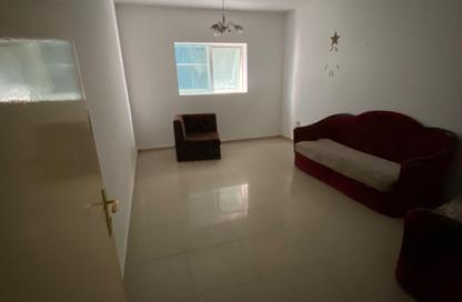 Apartment - 2 Bedrooms - 2 Bathrooms for rent in Al Khan Corniche - Al Khan - Sharjah