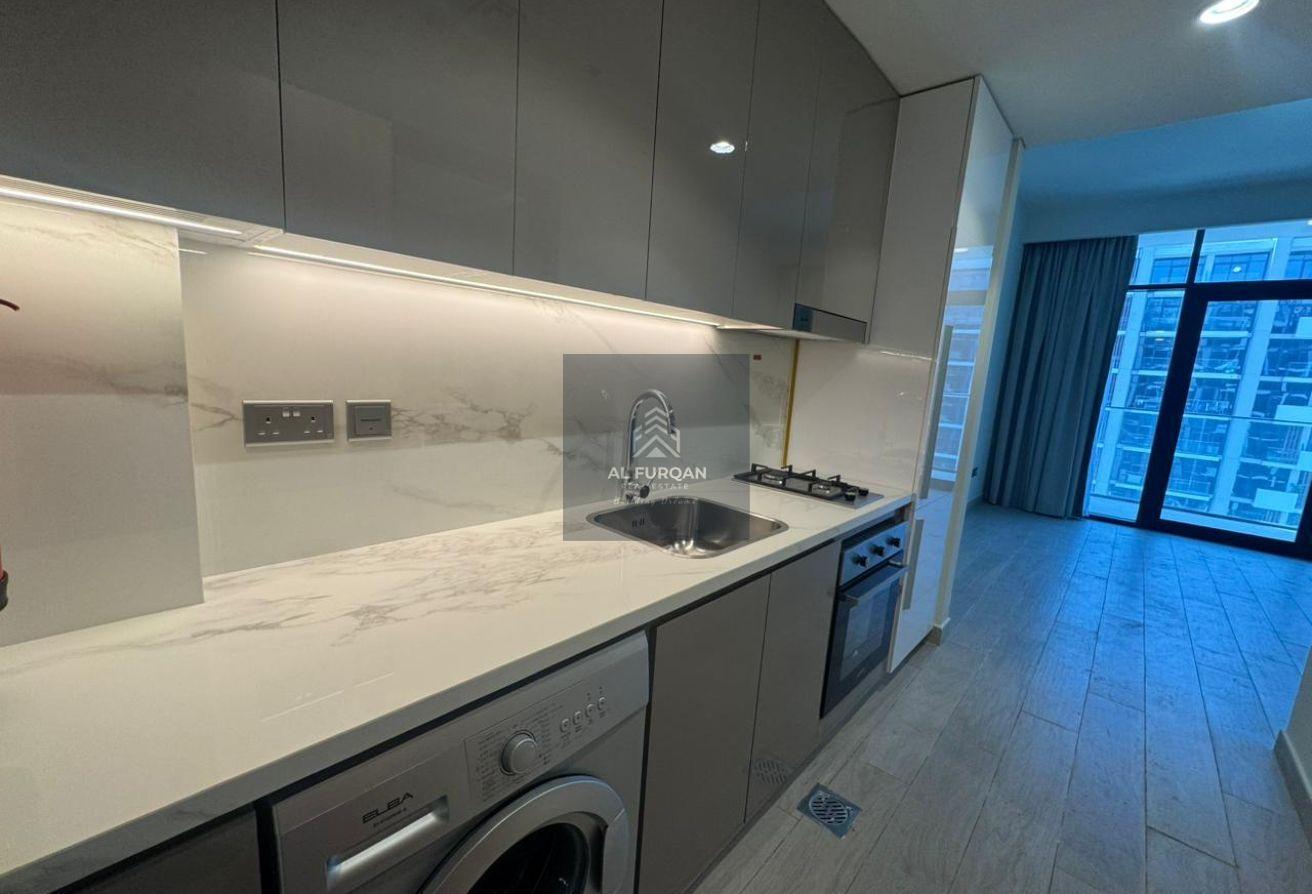 Studio Apartment in Meydan with Covered Parking photo 9