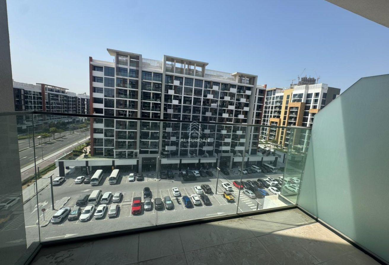 Studio Apartment in Meydan with Covered Parking photo 11