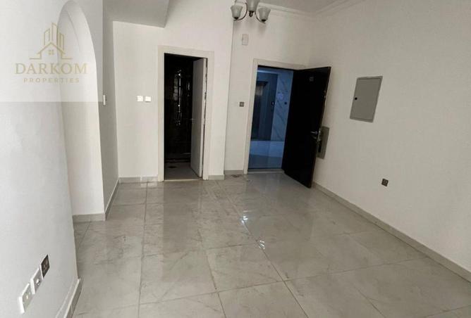 57390828 - Property Image 3