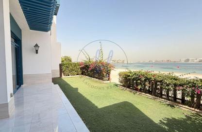 Villa - 5 Bedrooms - 6 Bathrooms for rent in Palma Residences - Palm Jumeirah - Dubai