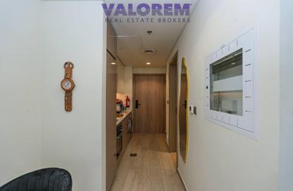 Apartment - Studio - 1 for rent in Azizi Riviera 48 - Azizi Riviera - Meydan One - Meydan - Dubai