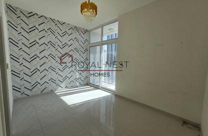 Townhouse - 3 - 4 for rent in Centaury - Damac Hills 2 - Dubai Townhouse - 3 - 4 for rent in Centaury - Damac Hills 2 - Dubai