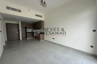 شقة - غرفة نوم - 2 حمامات للايجار في برج ريزيدنس 3 - ارجان - دبي