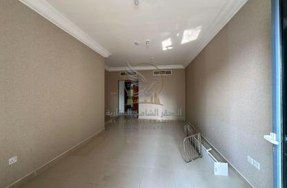 Apartment - 2 - 3 for rent in Al Majaz 2 - Al Majaz - Sharjah