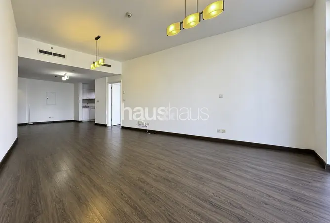 152851208 - Property Image 2
