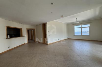 Apartment - 3 - 4 for rent in Al Das - Shoreline Apartments - Palm Jumeirah - Dubai
