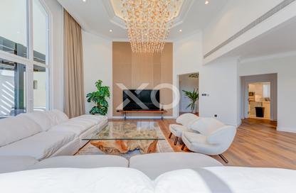 Villa - 4 Bedrooms - 5 Bathrooms for rent in Garden Homes Frond C - Garden Homes - Palm Jumeirah - Dubai