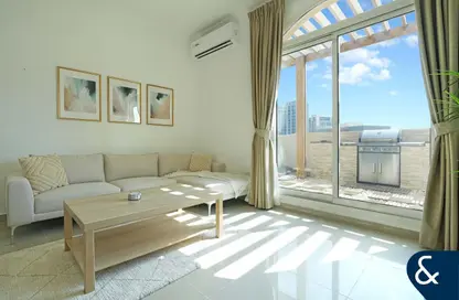 Apartment - 2 Bedrooms - 3 Bathrooms for rent in Plaza Residences 1 - Plaza Residences - District 13 - Jumeirah Village Circle - Dubai