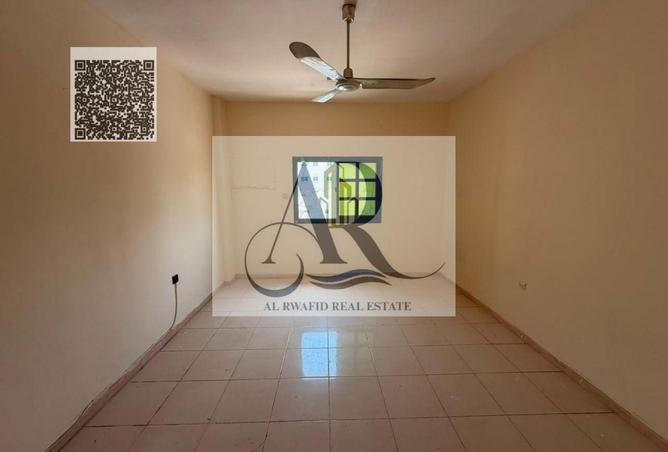 122002229 - Property Image 2