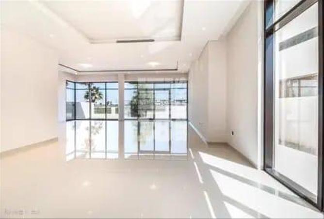 109521200 - Property Image 3