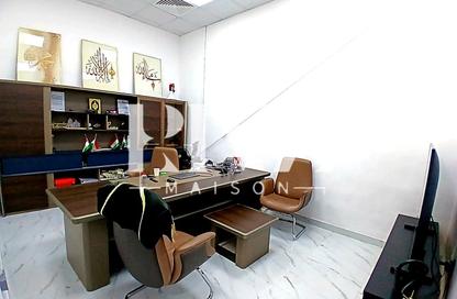 Shop - Studio - 1 for rent in Ras Al Khor Industrial 2 - Ras Al Khor - Dubai
