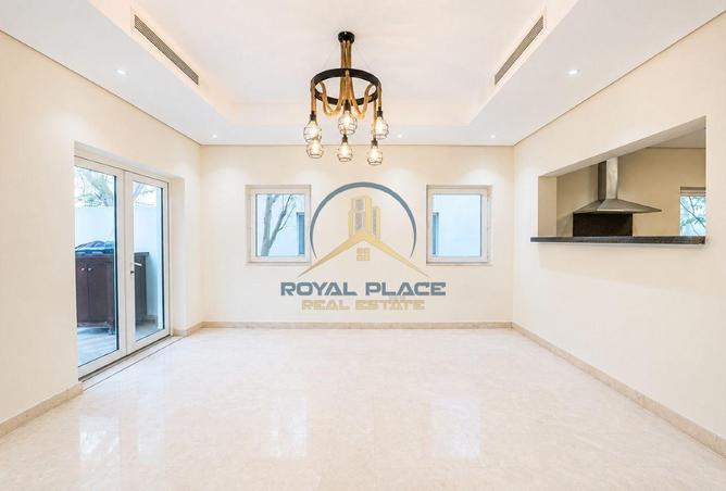 127484372 - Property Image 3